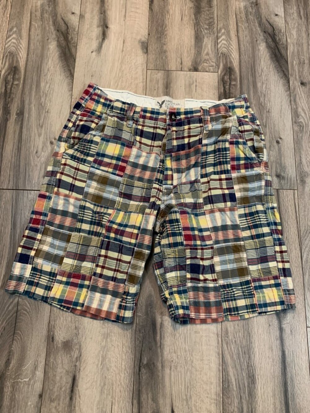 American Eagle Outfitters Y2K Mens Patchwork Plaid Classic Length Shorts Size 34